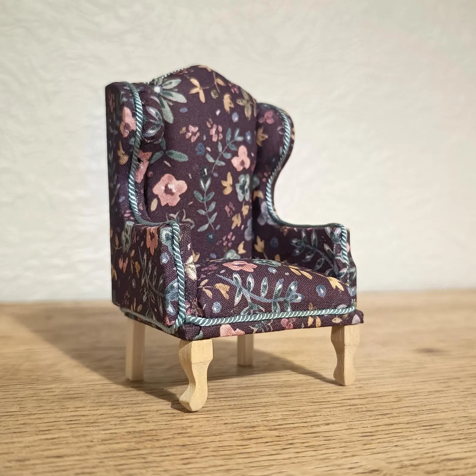 Botanical Flowers 1/12 Scale Queen Anne Style Wing Backed Armchair - 1/12 Scale Dolls House Armchair - Floral Chair - Dollhouse Furniture